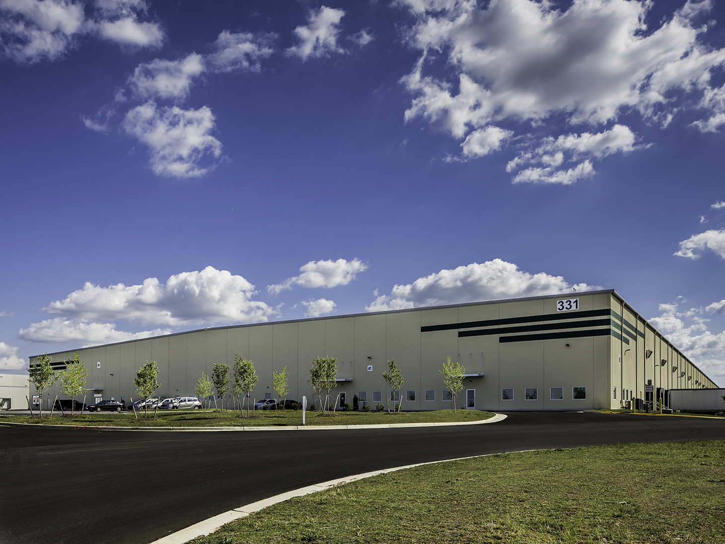 Photo of 351,500SF – 331 Apple Valley Road